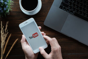 vlog ของคุณออัพโหลดบน Youtube